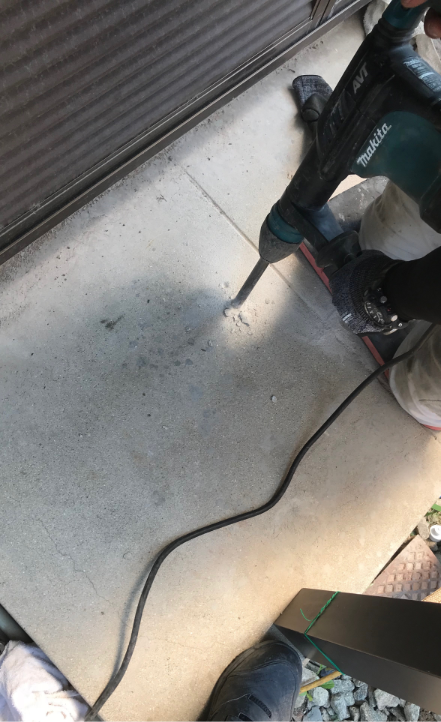 土間ハツリ工程