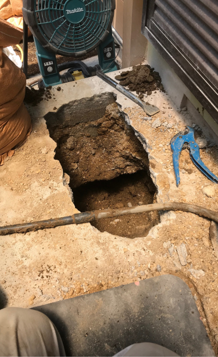 掘削〜漏水配管部撤去 工程